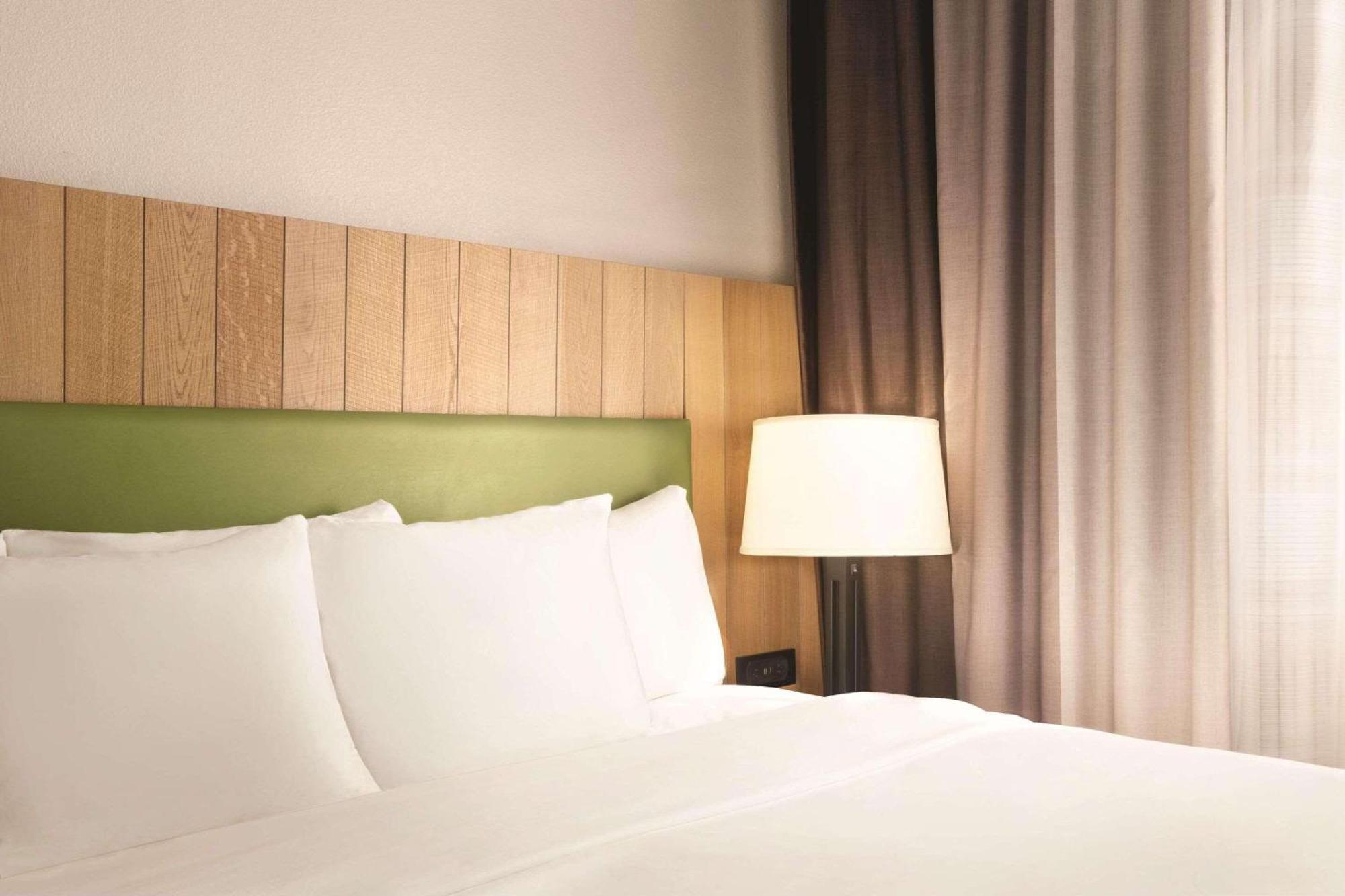 Country Inn & Suites By Radisson, Bradenton-Lakewood-Ranch, Fl ภายนอก รูปภาพ